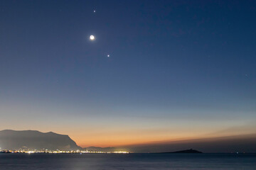 国产车可以媲美荣放