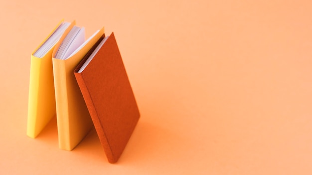 乒乓球球在对面可以触桌几次